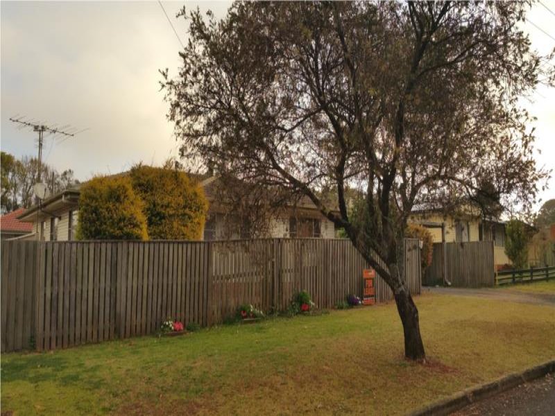 30 Wombyra Street, Newtown, QLD 4350