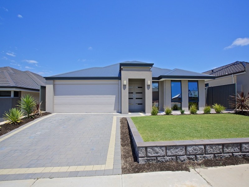 21 Aston Chase, Aveley, WA 6069 Property Details