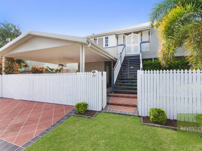 9 Hubert Street, South Townsville, QLD 4810