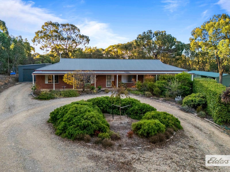 18 Wilding Court, Ararat, Vic 3377 House for Sale