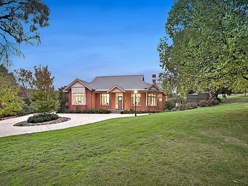 19 View Road, Lower Plenty, VIC 3093