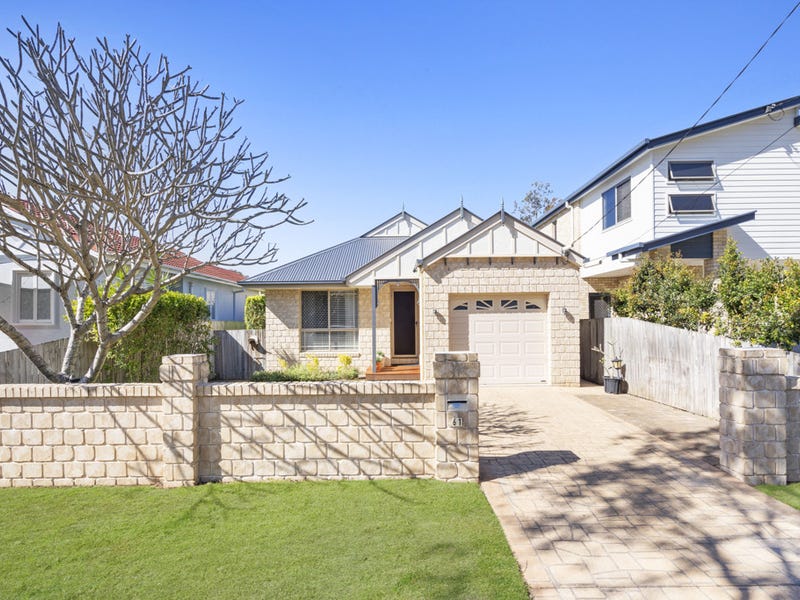 61 Thomas Street, Birkdale, Qld 4159 Property Details