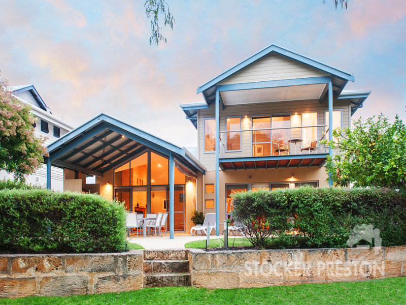 12/83 Gifford Road, Dunsborough, WA 6281 Property Details