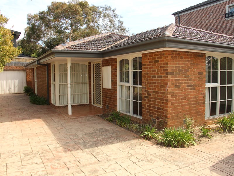 90 Woodhouse Grove, Box Hill North, VIC 3129