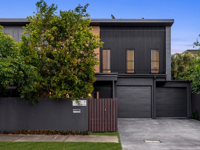 Real Estate & Property for Sale in Clayfield, QLD 4011 (+1 location) Pg