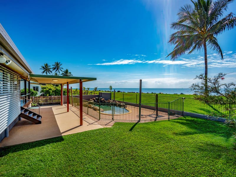 34 Elizabeth Street, Flying Fish Point, QLD 4860