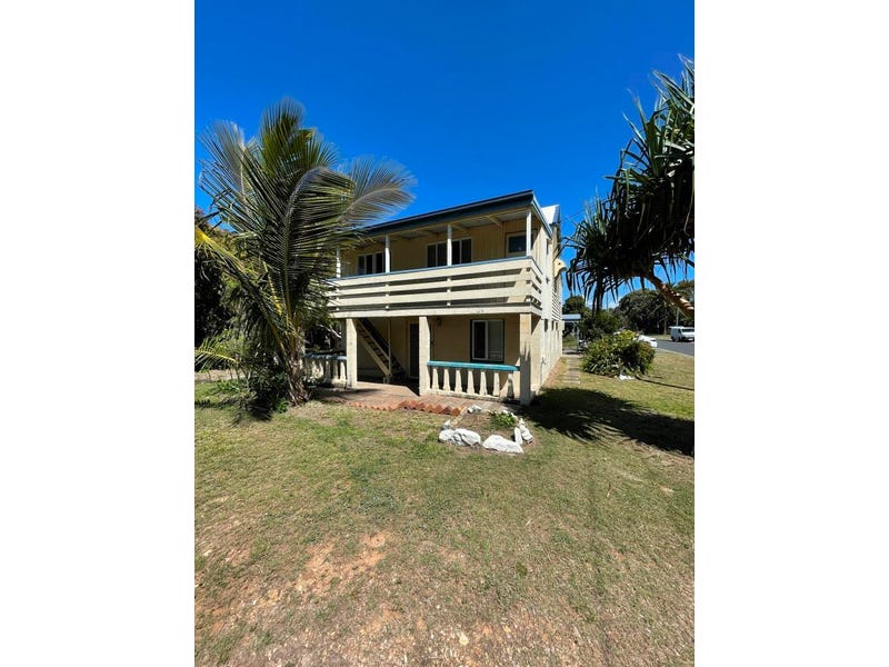 12 Oak Street, Emu Park, QLD 4710