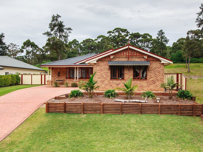 14 Settlers Way, Mollymook, NSW 2539