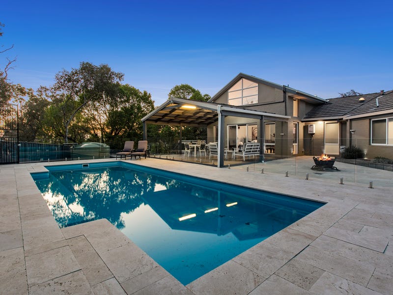12 Lawson Place, Jerrabomberra, NSW 2619 - Property Details