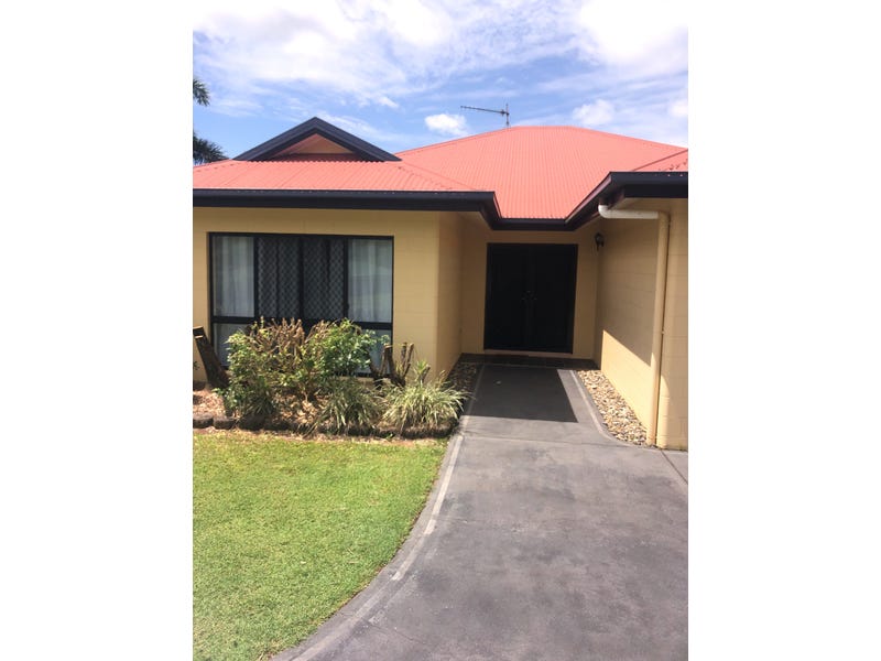 32 Pease Street, Tully, QLD 4854