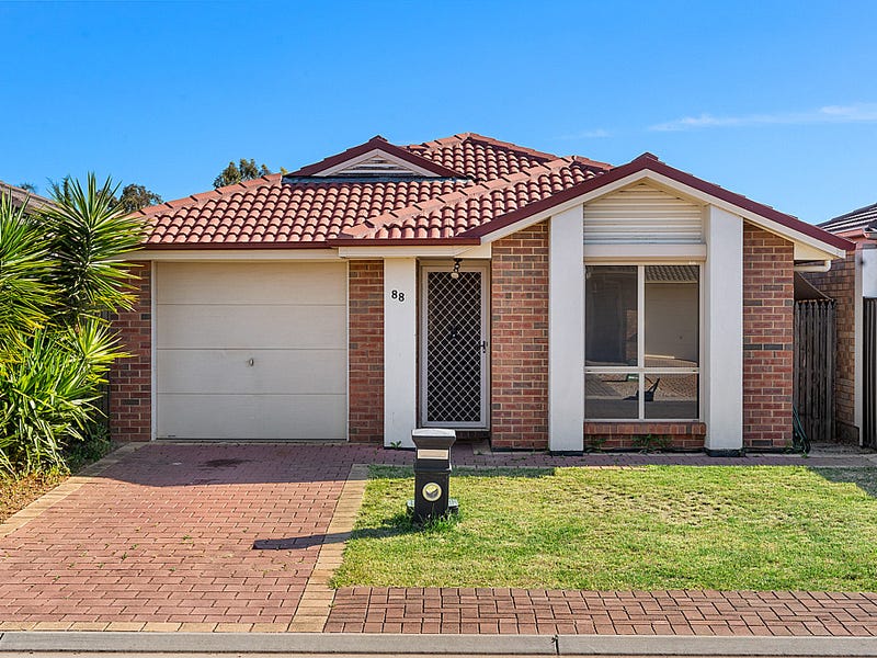 88 Jarrah Drive, Munno Para West, SA 5115 - Realestate.com.au