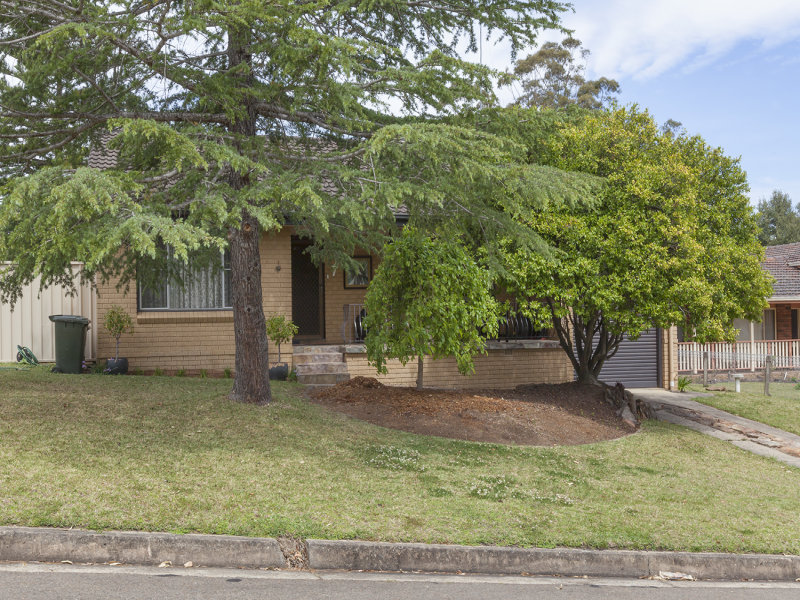 14 Dawn Cres, Mount Riverview, NSW 2774