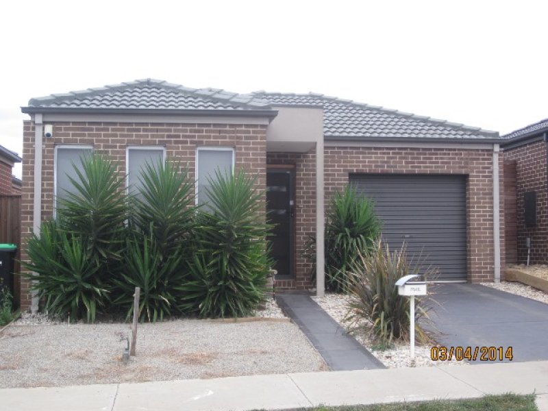 2/4 Andreas Court, Melton West, VIC 3337