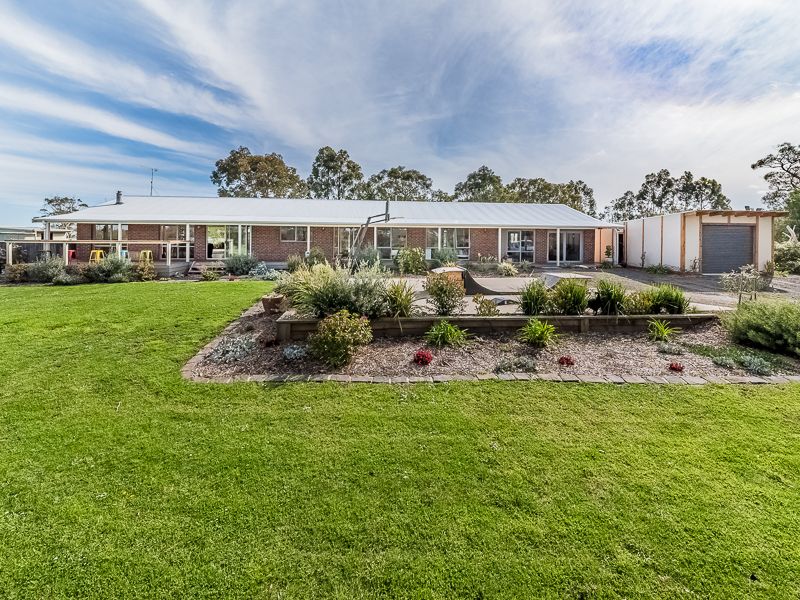 7180 BASS HIGHWAY, Inverloch, Vic 3996 Property Details