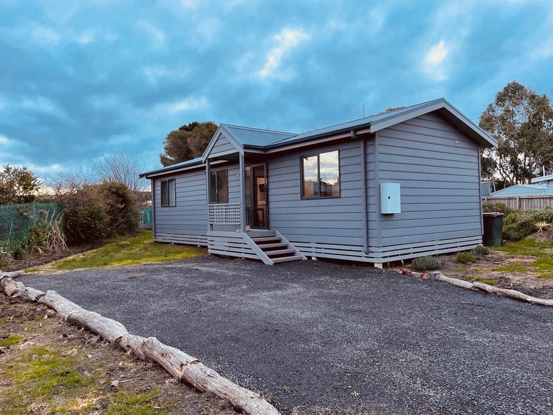 Real Estate & Property for Sale in Meredith, VIC 3333