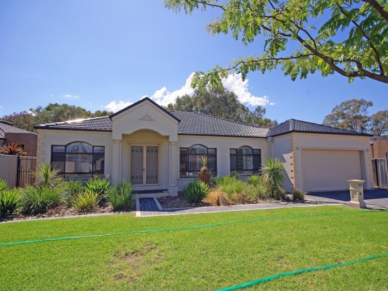 24 Innisbrook Avenue West Wodonga Vic 3690