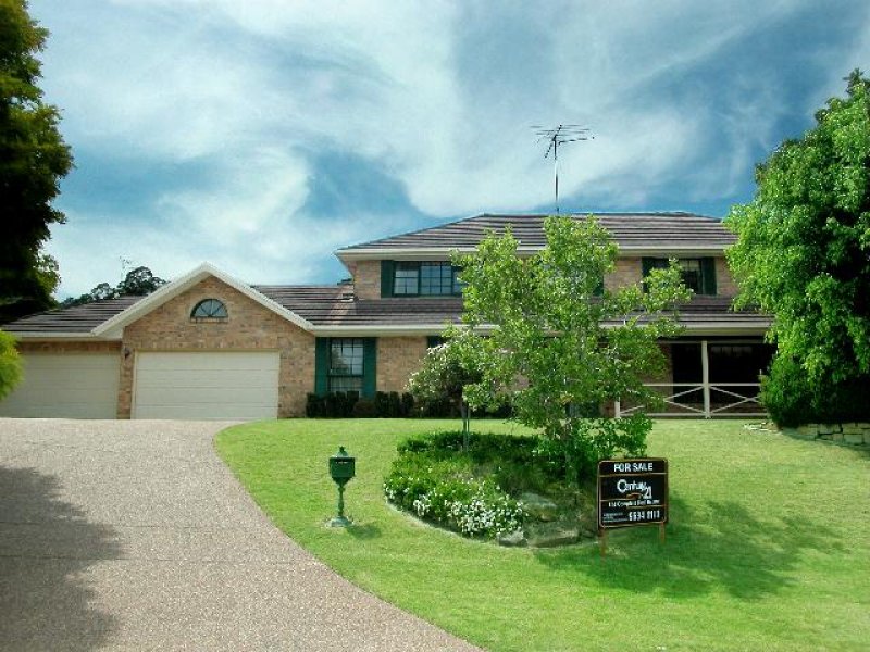 15 Settlers Close, Castle Hill, NSW 2154 15 Settlers Close, Castle Hill, NSW 2154