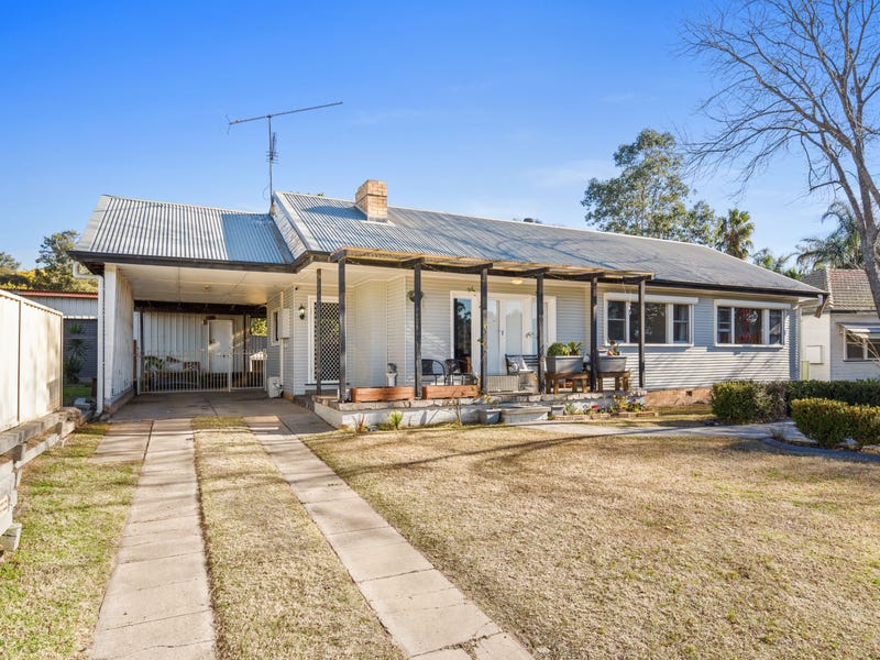 135 Maitland Street, Muswellbrook, NSW 2333 Property Details