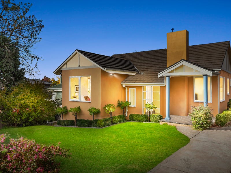 1/18 Bullarto Street, Chadstone, Vic 3148 Property Details