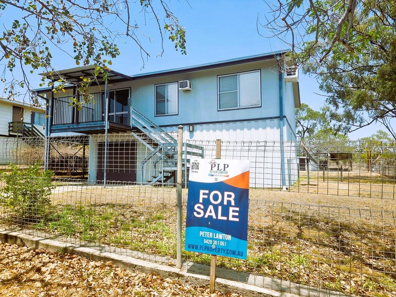 10 Parkinson Street, Collinsville, Qld 4804 House for Sale