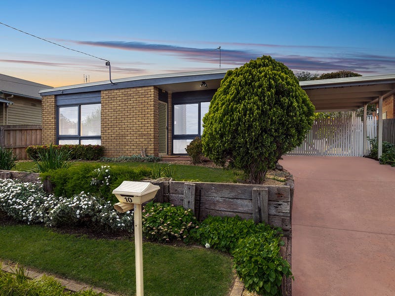 10 Woolvet Avenue, Belmont, Vic 3216 Property Details