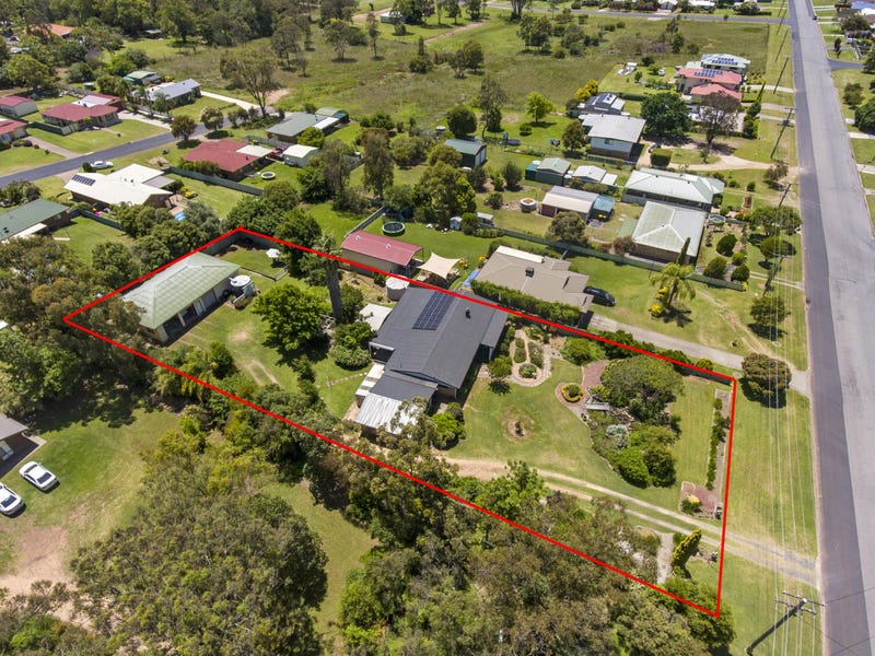61 Baguley Street, Warwick, Qld 4370 Property Details