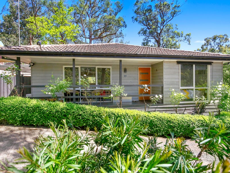 28 Tarhilla Drive, Launching Place, VIC 3139