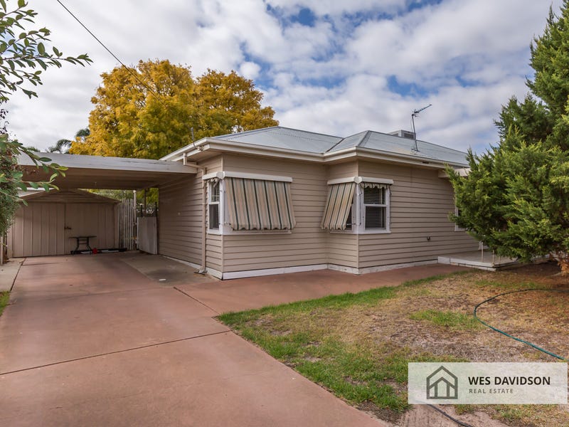 4 Margaret Street Horsham Vic 3400 House For Sale Realestate Com Au