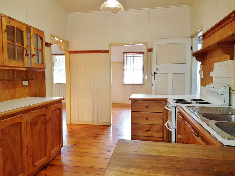 20 Sackville Street, Greenslopes, QLD 4120