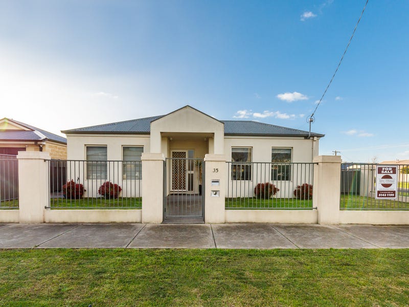 35 MACARTHUR Street, Sale, Vic 3850 Property Details