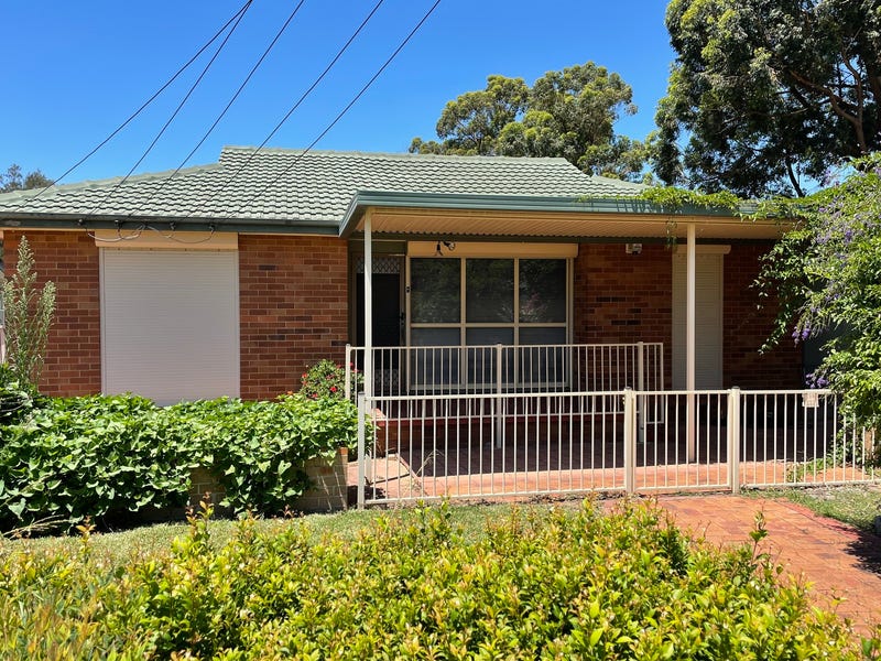 97 Manila Road, Lethbridge Park, NSW 2770