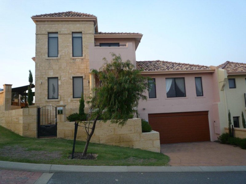 2/2 The Pass, Port Bouvard, Dawesville, WA 6211 Property Details