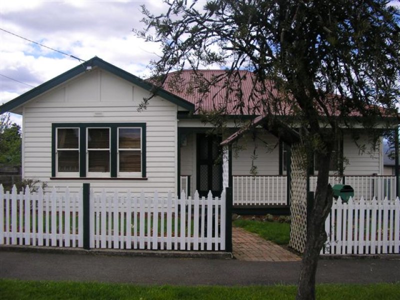 8 Napier Street, Youngtown, TAS 7249