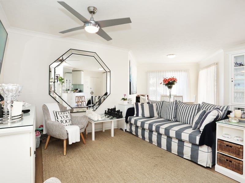 3/10 Brisbane Road, Labrador, Qld 4215 Property Details