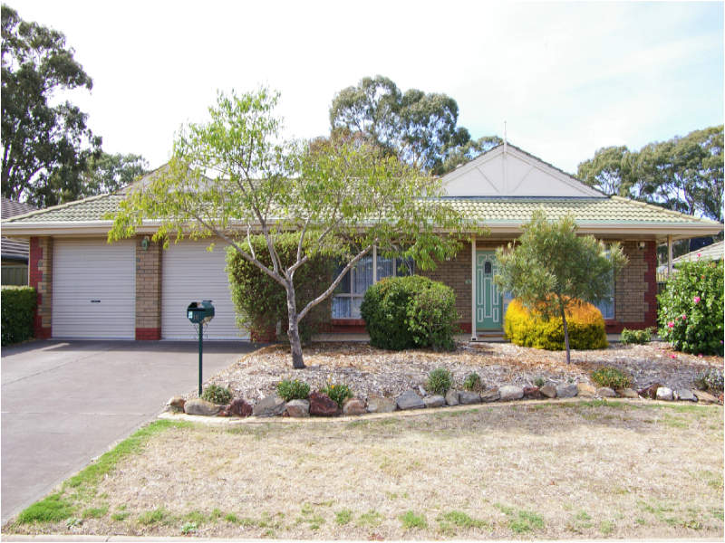 16 Andrew James Cres, Hope Valley, SA 5090