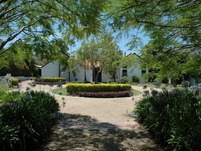 51 Tiverton Place, Bridgeman Downs, QLD 4035