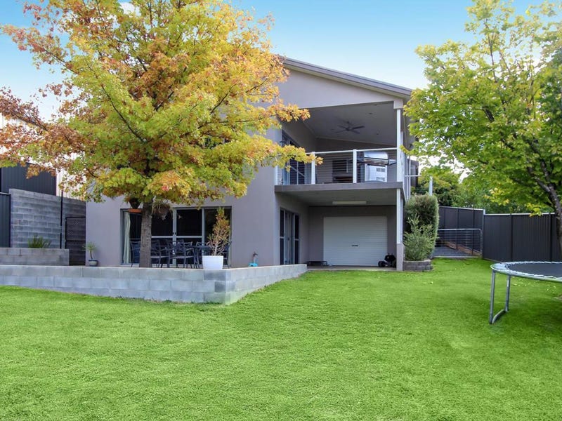 17 Davey Street, Inverell, NSW 2360