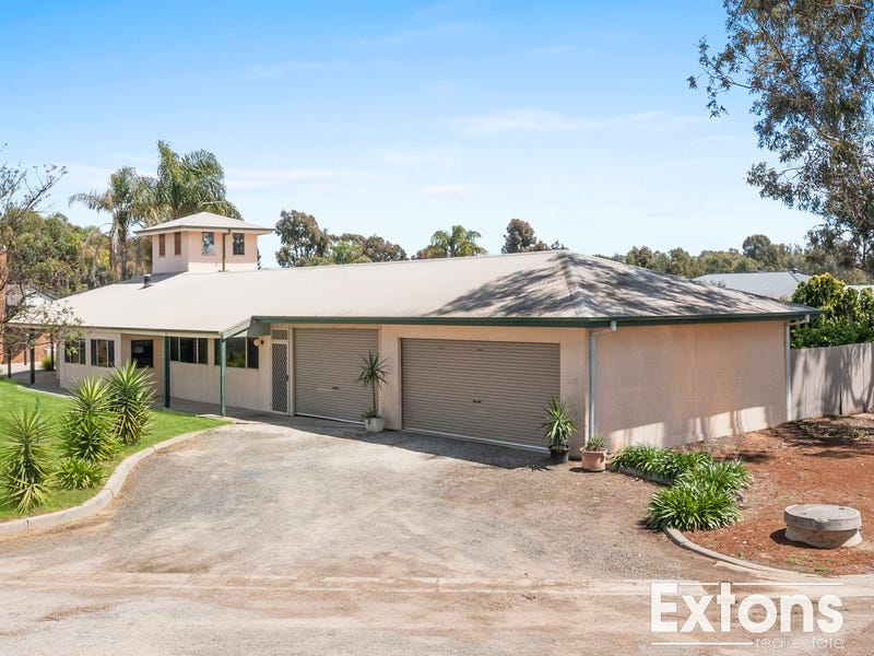128 Murray Valley Highway, Yarrawonga, Vic 3730 Property Details