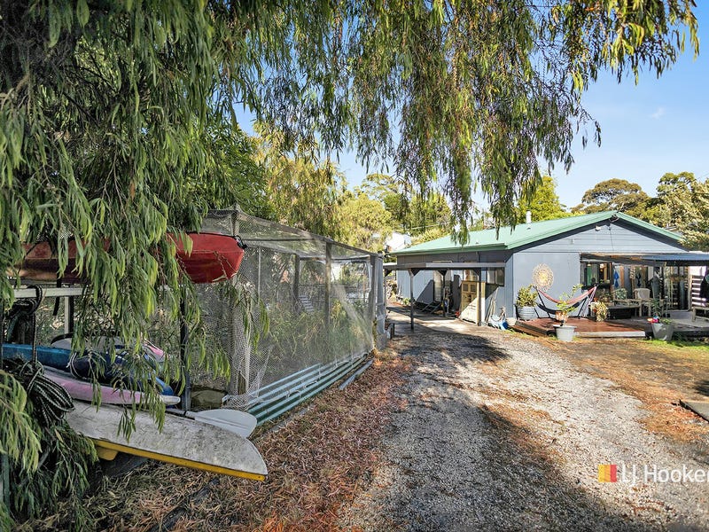 8 Honeysuckle Avenue, Sisters Beach, TAS 7321