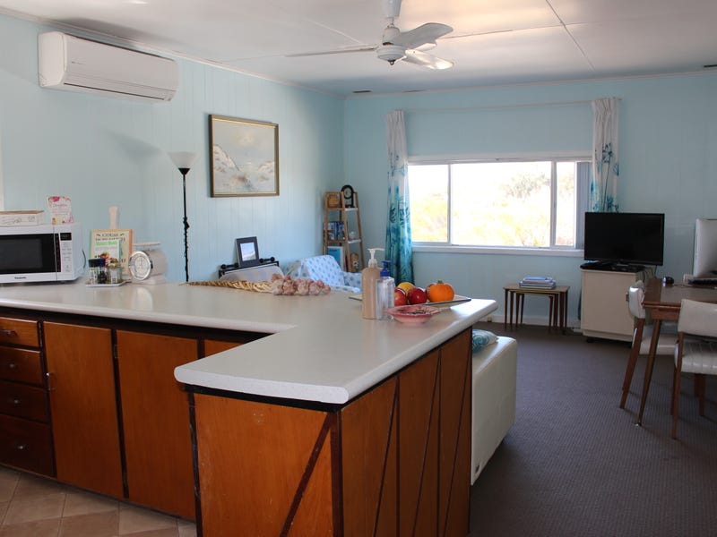 23 Moore River Drive, Guilderton, WA 6041