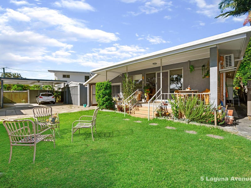 5 Laguna Avenue, Palm Beach, QLD 4221