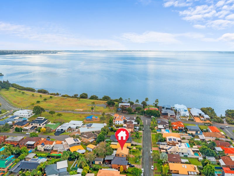 74 Murray Street, Birkdale, Qld 4159 Property Details