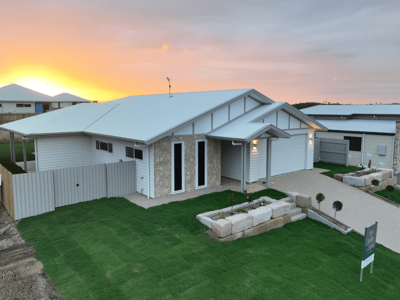 10 Figtree Close, EDENBROOK, Parkhurst, Qld 4702 - Property Details