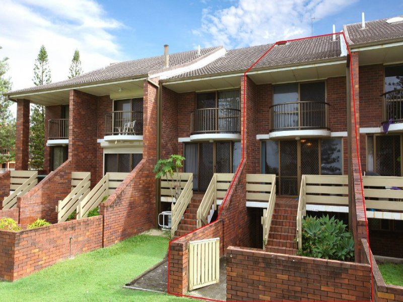 4/510 Pacific Parade, Tugun, Qld 4224 Property Details