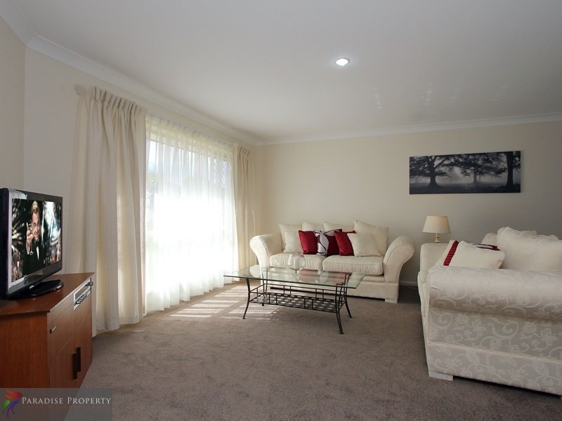 77 Rokeby Drive, Parkinson, Qld 4115 Property Details