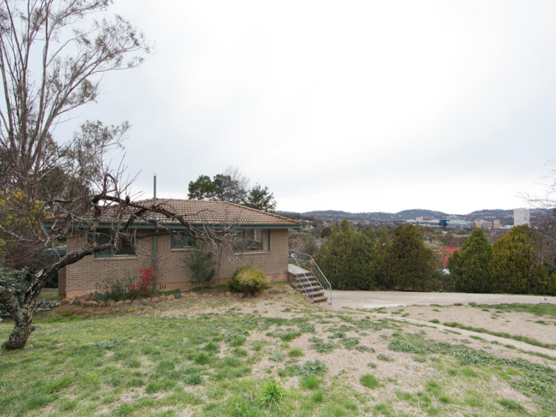 12 Barrow Place, Lyons, ACT 2606