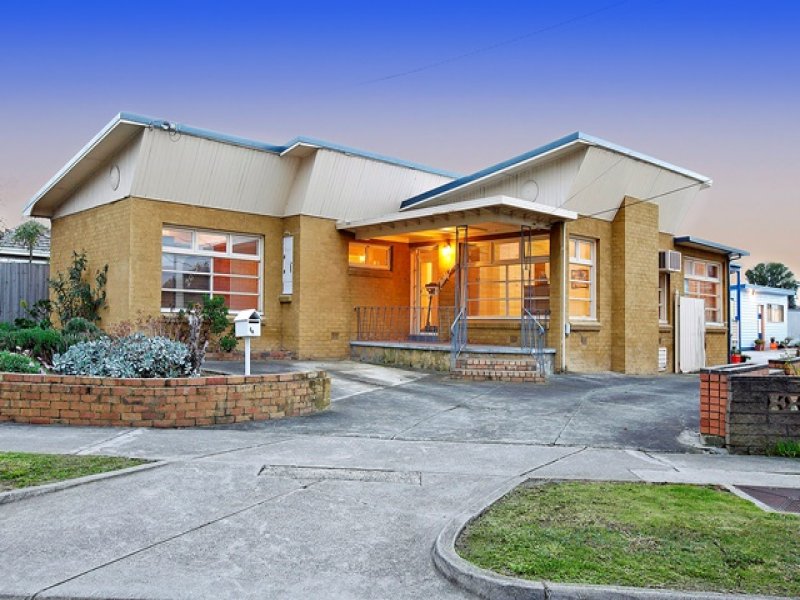 44 Cuthbert Road, Reservoir, VIC 3073