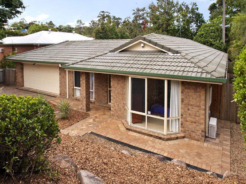 38 Craigmont St, Tarragindi, Qld 4121 Property Details