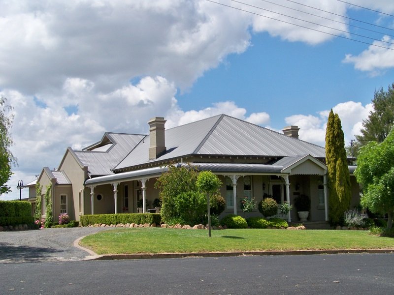 911 Hill Street, Parkes, NSW 2870 Property Details