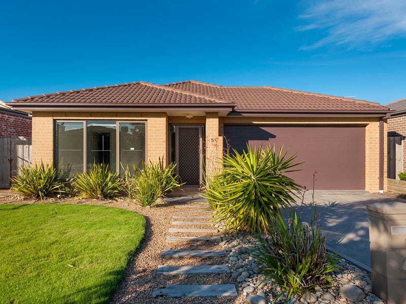 5 Buckland Hill Drive, Wallan, Vic 3756 Property Details